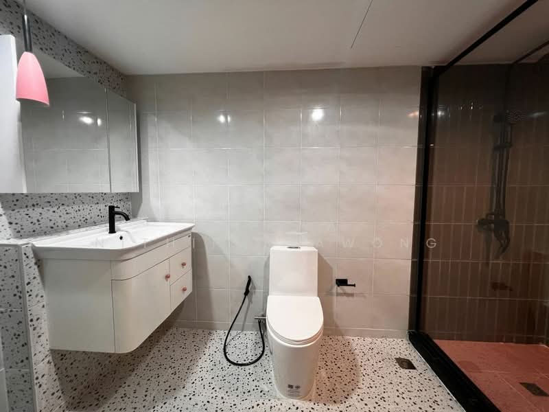 State Tower, Bangkok, 1055 Silom Road, Silom, Bang Rak, Bangkok, 1 Bedroom, 68 sqm, Condo For Rent, by Achaya Nithipanyawong, 500169897 - DDproperty.com