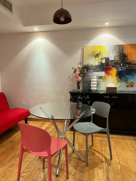 State Tower, Bangkok, 1055 Silom Road, Silom, Bang Rak, Bangkok, 1 Bedroom, 68 sqm, Condo For Rent, by Achaya Nithipanyawong, 500169897 - DDproperty.com