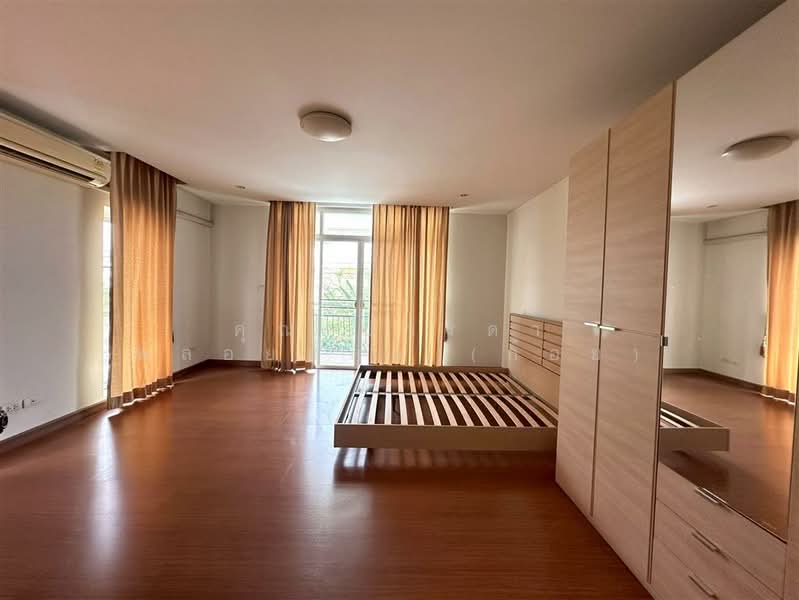 ทาวน์โฮม 3 ชั้น 28.1 ตร.ว. หมู่บ้านศิรินโฮม ซอยลาดพร้าว101 แยก42, Bangkok, Khlong Chan, Bang Kapi, Bangkok, 4 Bedrooms, 130 sqm, Townhouse For Sale, by คุณ ปารดา พลอยแดง (ก้อย), 500169943 - DDproperty.com