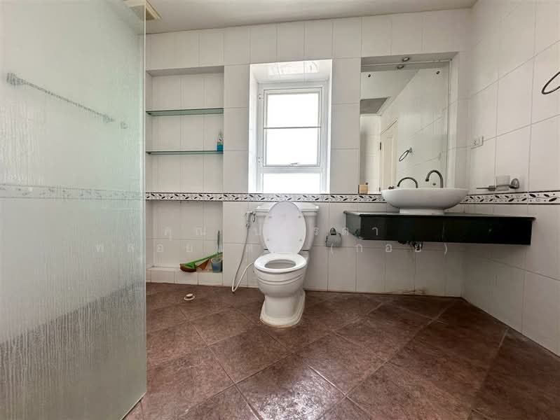 ทาวน์โฮม 3 ชั้น 28.1 ตร.ว. หมู่บ้านศิรินโฮม ซอยลาดพร้าว101 แยก42, Bangkok, Khlong Chan, Bang Kapi, Bangkok, 4 Bedrooms, 130 sqm, Townhouse For Sale, by คุณ ปารดา พลอยแดง (ก้อย), 500169943 - DDproperty.com