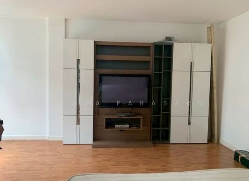 Vista Park Ratchada-Ramindra, Bangkok, Ratchada-Ramintra Road, Ram Inthra, Khan Na Yao, Bangkok, 3 Bedrooms, 200 sqm, Townhouse For Sale, by Airada Parasarn, 500169960 - DDproperty.com