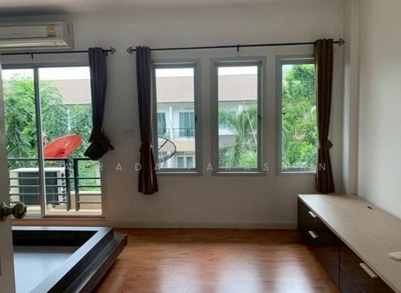 Vista Park Ratchada-Ramindra, Bangkok, Ratchada-Ramintra Road, Ram Inthra, Khan Na Yao, Bangkok, 3 Bedrooms, 200 sqm, Townhouse For Sale, by Airada Parasarn, 500169960 - DDproperty.com