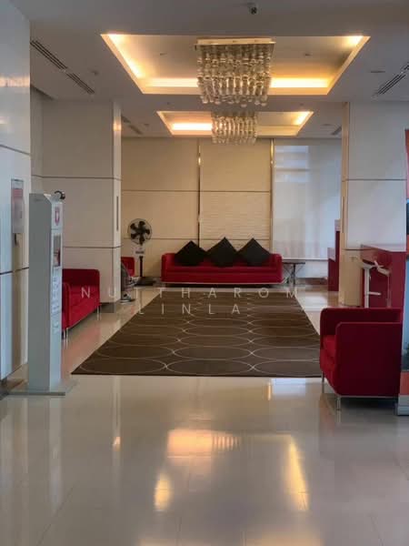 Life @ Ratchada-Suthisan, Bangkok, Ratchadapisek Road, Samsen Nok, Huai Khwang, Bangkok, 1 Bedroom, 42 sqm, Condo For Sale, by Nuttharom Linla , 500170014 - DDproperty.com