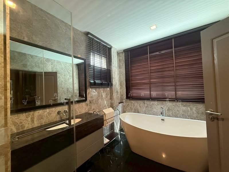 Grand Bangkok Boulevard Srinakarin : แกรนด์ บางกอก บูเลอวาร์ด ศรีนครินทร์, กรุงเทพ, ถ.ศรีนครินทร์, หนองบอน, ประเวศ, กรุงเทพ, 350 ตร.ม., บ้านเดี่ยว ขาย, โดย คุณ กรณ์ภัสสร กัญญ์กุญเศรษฐ์ (เล็ก), 500170026 - DDproperty.com