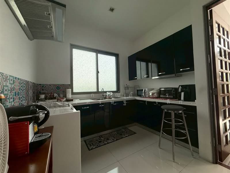 Grand Bangkok Boulevard Srinakarin, Bangkok, Srinagarindra Rd, Nong Bon, Prawet, Bangkok, 4 Bedrooms, 350 sqm, Single Detached House For Sale, by คุณ กรณ์ภัสสร กัญญ์กุญเศรษฐ์ (เล็ก), 500170026 - DDproperty.com