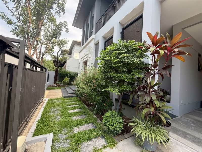 Grand Bangkok Boulevard Srinakarin, Bangkok, Srinagarindra Rd, Nong Bon, Prawet, Bangkok, 4 Bedrooms, 350 sqm, Single Detached House For Sale, by คุณ กรณ์ภัสสร กัญญ์กุญเศรษฐ์ (เล็ก), 500170026 - DDproperty.com