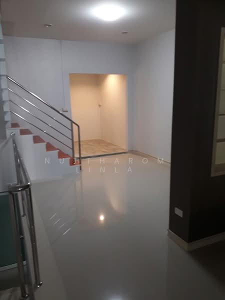 2-BR Townhouse, Bangkok, Chong Nonsi, Yan Nawa, Bangkok, 2 Bedrooms, 84 sqm, Townhouse For Sale, by Nuttharom  Linla , 500170028 - DDproperty.com