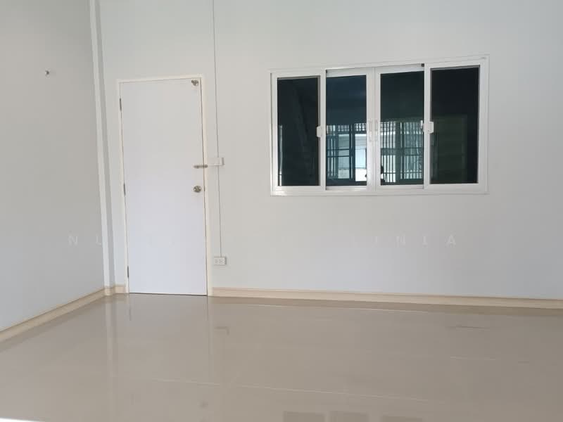 2-BR Townhouse, Bangkok, Chong Nonsi, Yan Nawa, Bangkok, 2 Bedrooms, 84 sqm, Townhouse For Sale, by Nuttharom  Linla , 500170028 - DDproperty.com