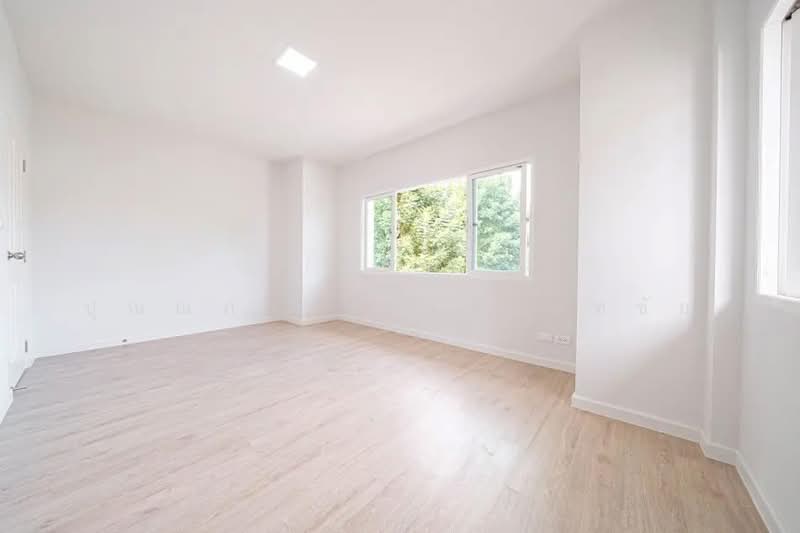 The Centro Watcharapol, Bangkok, Sukhaphiban 5 Road, O-Ngoen, Sai Mai, Bangkok, 3 Bedrooms, 171 sqm, Single Detached House For Sale, by ปุณณภา นารานนทชัย, 500170037 - DDproperty.com