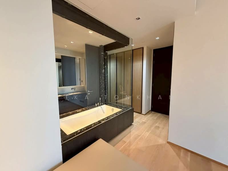 BEATNIQ Sukhumvit 32, Bangkok, Soi Sukhumvit 32, Sukhumvit Road, Khong Tan, Khlong Toei, Bangkok, 3 Bedrooms, 110 sqm, Condo For Rent, by Isika Tonkham, 500170072 - DDproperty.com