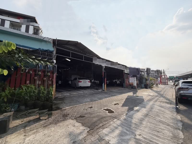 ที่ดิน พร้อมสิ่งปลูกสร้าง ถนนนครอินทร์, นนทบุรี, นครอินทร์, ตลาดขวัญ, เมืองนนทบุรี, นนทบุรี, 296 ตร.ม., ที่ดิน ขาย, โดย คุณน้อง เกรทเทสต์, 500170094 - DDproperty.com