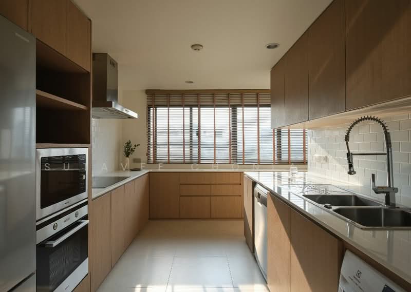 United Tower Thonglor, Bangkok, 333 Soi Thonglor 17, Khlong Tan Nua, Watthana, Bangkok, 4 Bedrooms, 236 sqm, Condo For Rent, by Sutavee Chonlabud, 500170114 - DDproperty.com