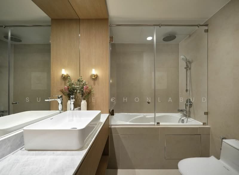 United Tower Thonglor, Bangkok, 333 Soi Thonglor 17, Khlong Tan Nua, Watthana, Bangkok, 4 Bedrooms, 236 sqm, Condo For Rent, by Sutavee Chonlabud, 500170114 - DDproperty.com