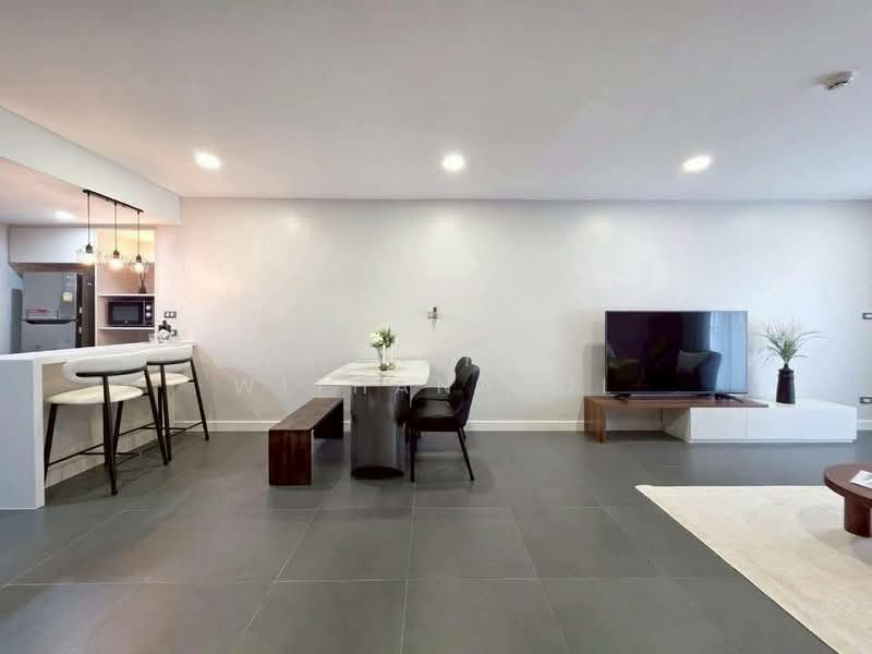 Sathorn Park Place, Bangkok, 27 Sathorn, Thung Maha Mek, Sathon, Bangkok, 1 Bedroom, 97 sqm, Condo For Rent, by Wathanyu  Withanakul, 500170129 - DDproperty.com