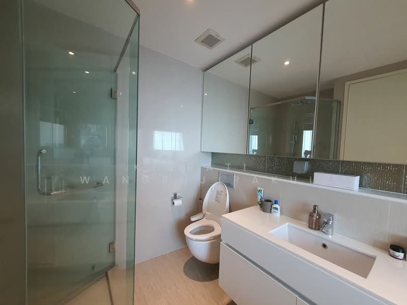 H Sukhumvit 43, Bangkok, 28 Sukhumvit 34 Road, Khlong Tan Nua, Watthana, Bangkok, 2 Bedrooms, 70 sqm, Condo For Rent, by Keerati  Wangrujirakul, 500170140 - DDproperty.com