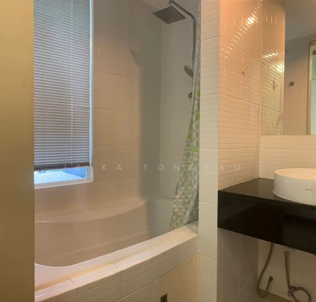 IDEO Ladprao 17, Bangkok, 2 Soi Ladprao 17, Lardplao road, Jom Phon, Chatuchak, Bangkok, 1 Bedroom, 34 sqm, Condo For Sale, by Isika Tonkham, 500170144 - DDproperty.com