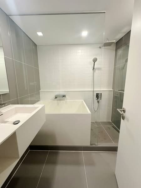 Siamese Sukhumvit 48, Bangkok, 1498 Soi Sukhumvit 48, Phra Kanong, Khlong Toei, Bangkok, 1 Bedroom, 44 sqm, Condo For Rent, by Keerati Wangrujirakul, 500170147 - DDproperty.com