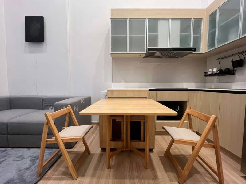 Maru Ekkamai 2, Bangkok, 70-5 Sukhumvit 63 Road, Phra Kanong Nua, Watthana, Bangkok, 2 Bedrooms, 48 sqm, Condo For Rent, by Keerati  Wangrujirakul, 500170177 - DDproperty.com