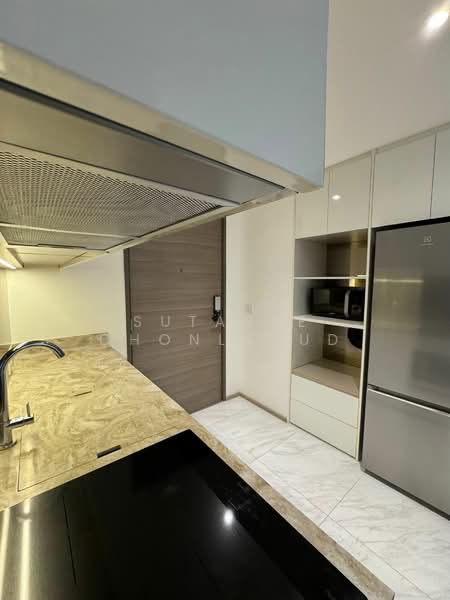 Fynn Asoke, Bangkok, 28 Sukhumvit 10 Alley, Khlong Toei, Khlong Toei, Bangkok, 2 Bedrooms, 57 sqm, Condo For Rent, by Sutavee Chonlabud, 500170179 - DDproperty.com