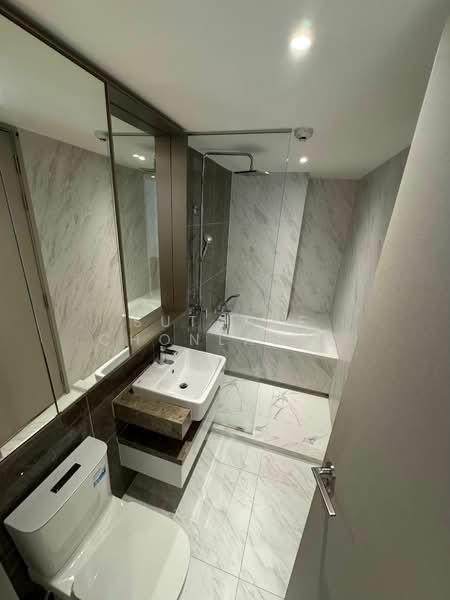 Fynn Asoke, Bangkok, 28 Sukhumvit 10 Alley, Khlong Toei, Khlong Toei, Bangkok, 2 Bedrooms, 57 sqm, Condo For Rent, by Sutavee Chonlabud, 500170179 - DDproperty.com