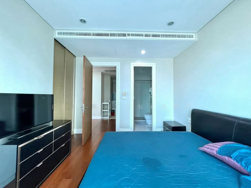 Bright Sukhumvit 24, Bangkok, Sukhumvit 24 Alley, Khong Tan, Khlong Toei, Bangkok, 3 Bedrooms, 162 sqm, Condo For Rent, by Isika Tonkham, 500170191 - DDproperty.com