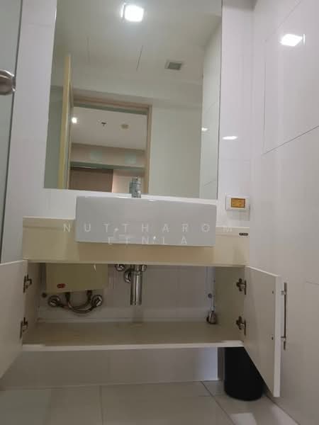 My Resort Bangkok, Bangkok, 1724 Petchaburi Road, Bang Kapi, Huai Khwang, Bangkok, 1 Bedroom, 41 sqm, Condo For Sale, by Nuttharom  Linla , 500170237 - DDproperty.com