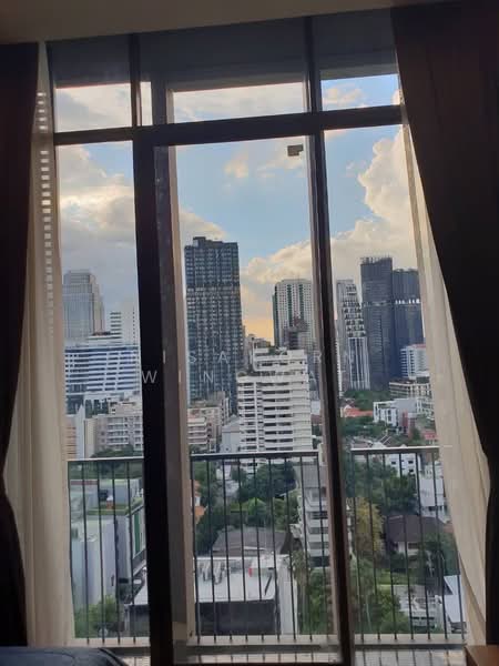 Noble Around Sukhumvit 33, Bangkok, 17 Soi Sukhumvit 33, Khlong Tan Nua, Watthana, Bangkok, 1 Bedroom, 28 sqm, Condo For Rent, by Nisakorn Wingwat, 500170238 - DDproperty.com