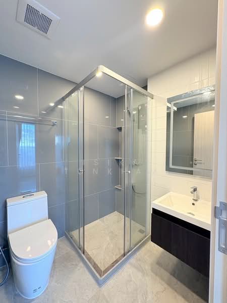 ESQUE Sukhumvit 101/1, Bangkok, Soi Wachiratham Sathit 25, Bang Chak, Phra Khanong, Bangkok, 2 Bedrooms, 37 sqm, Condo For Rent, by Isika Tonkham, 500170291 - DDproperty.com