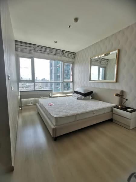 Life Ratchadapisek, Bangkok, 279 Ratchadapisaek Road, Huai Khwang, Huai Khwang, Bangkok, 2 Bedrooms, 56 sqm, Condo For Rent, by Sutavee Chonlabud, 500170299 - DDproperty.com