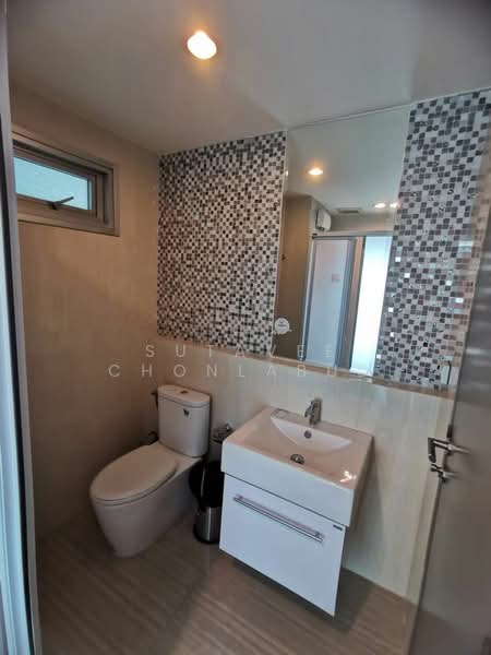 Life Ratchadapisek, Bangkok, 279 Ratchadapisaek Road, Huai Khwang, Huai Khwang, Bangkok, 2 Bedrooms, 56 sqm, Condo For Rent, by Sutavee Chonlabud, 500170299 - DDproperty.com