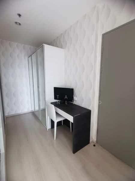 Life Ratchadapisek, Bangkok, 279 Ratchadapisaek Road, Huai Khwang, Huai Khwang, Bangkok, 2 Bedrooms, 56 sqm, Condo For Rent, by Sutavee Chonlabud, 500170299 - DDproperty.com