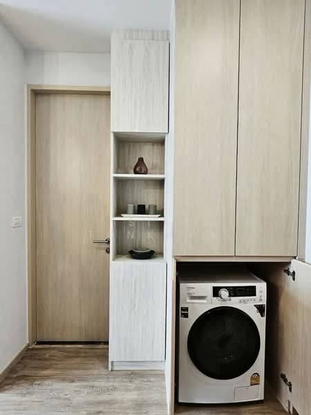 Noble State 39, Bangkok, 35 Soi Sukhumvit 39, Khlong Tan Nua, Watthana, Bangkok, 1 Bedroom, 35 sqm, Condo For Rent, by Isika Tonkham, 500170302 - DDproperty.com