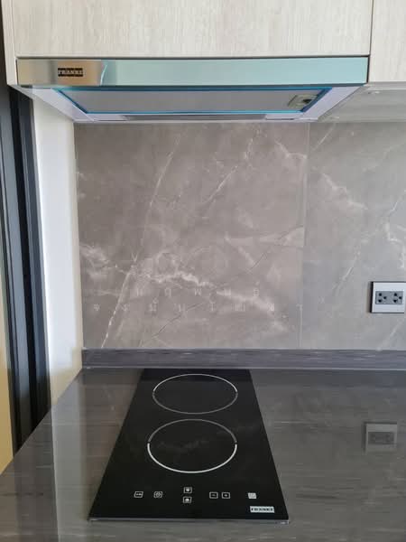 The Tree Pattanakarn-Ekkamai, Bangkok, 89 Phatthanakan Road, Suan Luang, Suan Luang, Bangkok, 1 Bedroom, 28 sqm, Condo For Sale, by Narupon Jongmanwattana, 500170322 - DDproperty.com