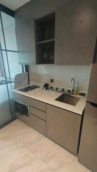 Rhythm Ekkamai, Bangkok, 11 Soi Sukhumvit 63, Khlongtoei Nua, Watthana, Bangkok, Studio, 30 sqm, Condo For Rent, by Tanakrit Chotbuddkayan, 500170337 - DDproperty.com