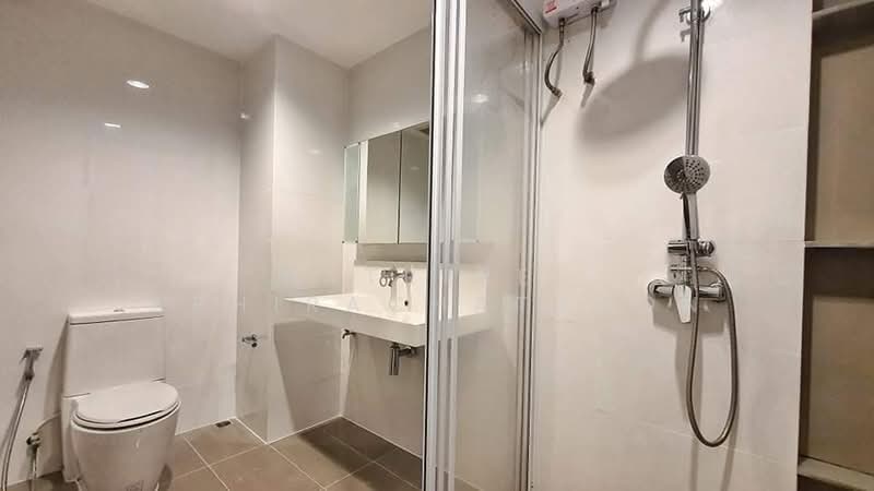 Rhythm Ratchada, Bangkok, 558 Ratchadaphisek Road, Samsen Nok, Huai Khwang, Bangkok, 1 Bedroom, 46 sqm, Condo For Rent, by Natrinee Aphirachatanon, 500170369 - DDproperty.com