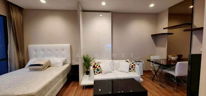 Ivy Ampio, Bangkok, 48 Ratchadaphisek Road, Huai Khwang, Huai Khwang, Bangkok, Studio, 31 sqm, Condo For Rent, by Natrinee Aphirachatanon, 500170387 - DDproperty.com