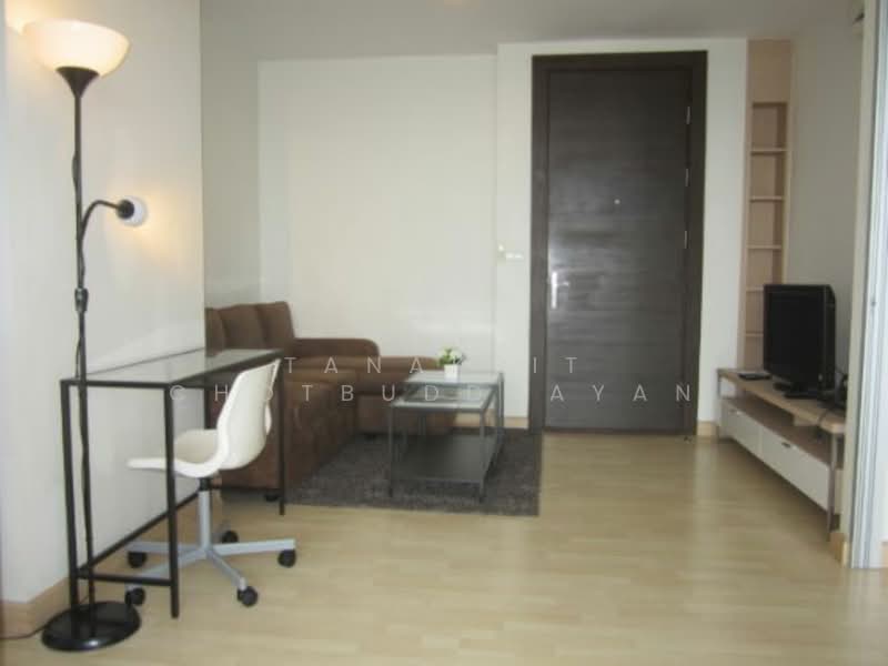 Rhythm Ratchada, Bangkok, 558 Ratchadaphisek Road, Samsen Nok, Huai Khwang, Bangkok, 1 Bedroom, 46 sqm, Condo For Rent, by Tanakrit Chotbuddkayan, 500170407 - DDproperty.com