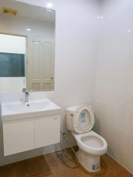 The Complete Rajprarop, Bangkok, 10/18 Rajaprarop Road, Thanon Phaya Thai, Ratchathewi, Bangkok, 1 Bedroom, 55 sqm, Condo For Sale, by Manapong Phromphitak, 500170412 - DDproperty.com
