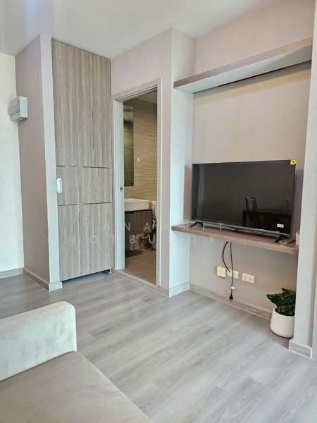 The Parkland Charan-Pinklao, Bangkok, 42 Charasanitwong, Bang Phlat, Bang Phlat, Bangkok, 1 Bedroom, 35 sqm, Condo For Rent, by Tanakrit Chotbuddkayan, 500170415 - DDproperty.com