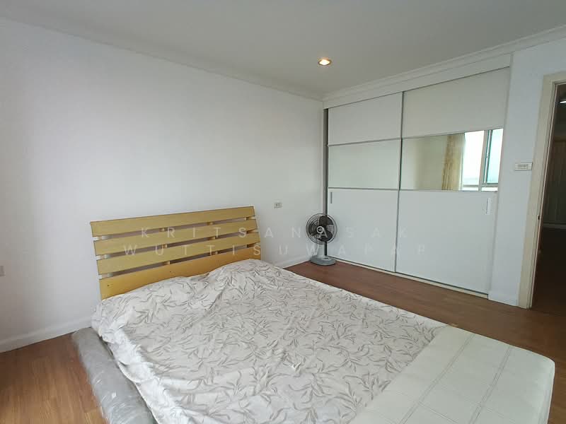 Lumpini Suite Pinklao, Bangkok, 1 Somdet Phra Pin Klao Rd, Bang Yi Khan, Bang Phlat, Bangkok, 2 Bedrooms, 64 sqm, Condo For Sale, by Kritsanasak Wuttisuwapap, 500170419 - DDproperty.com