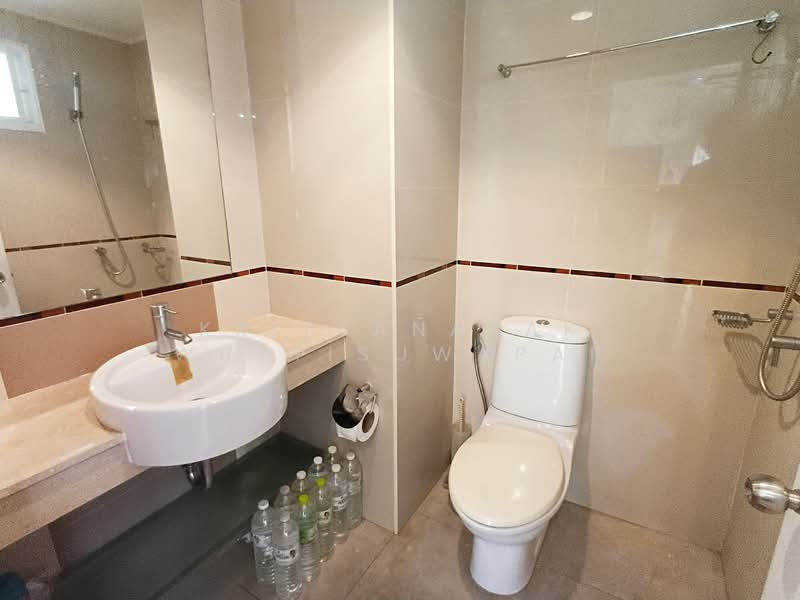 Lumpini Suite Pinklao, Bangkok, 1 Somdet Phra Pin Klao Rd, Bang Yi Khan, Bang Phlat, Bangkok, 2 Bedrooms, 64 sqm, Condo For Sale, by Kritsanasak Wuttisuwapap, 500170419 - DDproperty.com