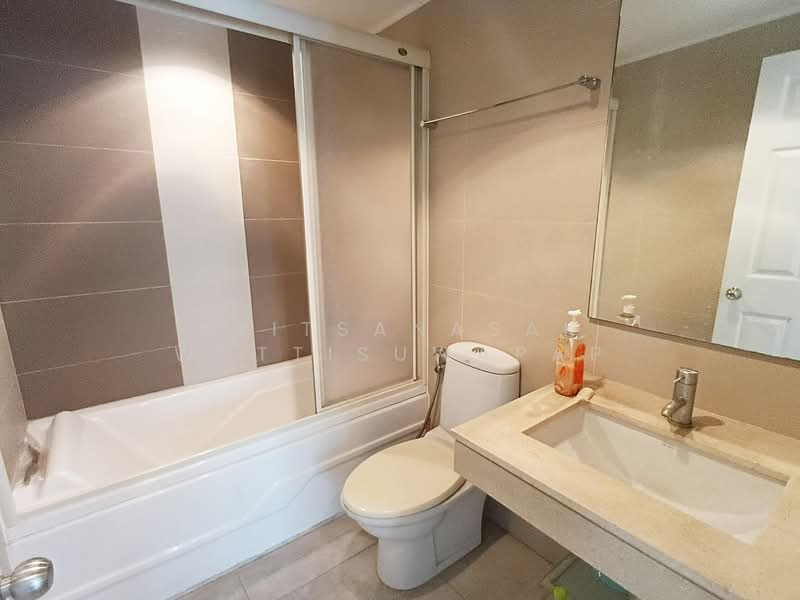 Lumpini Suite Pinklao : ลุมพินี สวีท ปิ่นเกล้า, กรุงเทพ, 1 ถนน สมเด็จพระปิ่นเกล้า, บางยี่ขัน, บางพลัด, กรุงเทพ, 64 ตร.ม., คอนโด ขาย, โดย Kritsanasak Wuttisuwapap, 500170419 - DDproperty.com