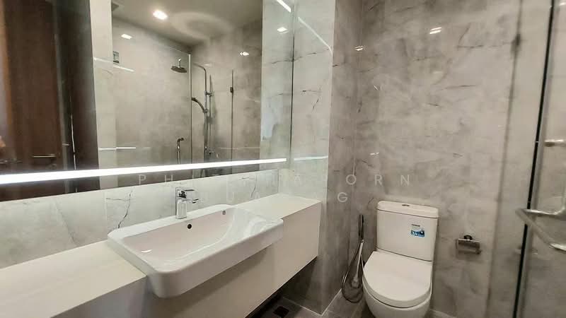 Noble Around Sukhumvit 33, Bangkok, 17 Soi Sukhumvit 33, Khlong Tan Nua, Watthana, Bangkok, 1 Bedroom, 44 sqm, Condo For Sale, by Phitchaporn Buamag, 500170456 - DDproperty.com