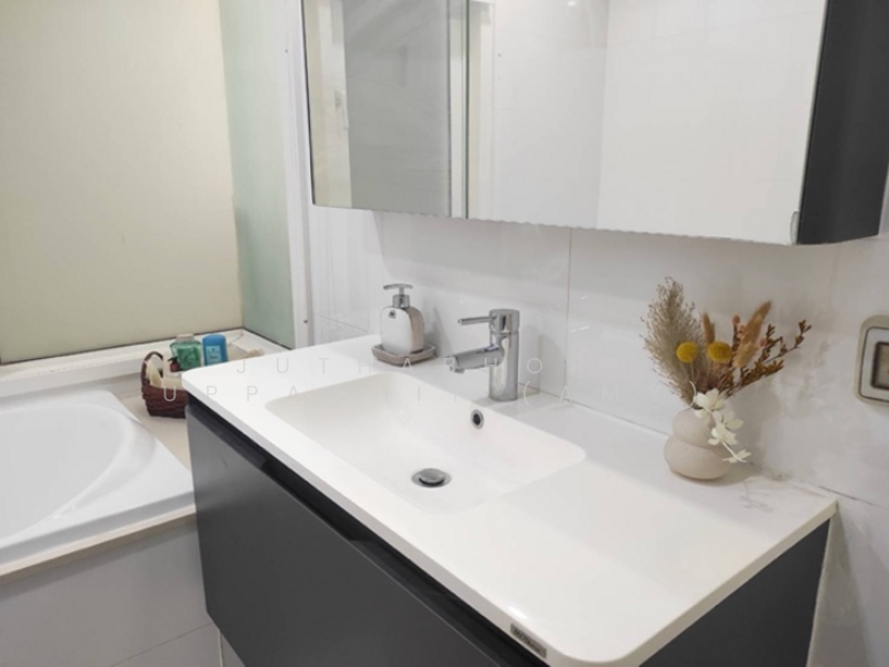 Siri Residence, Bangkok, 21 Soi Sukhumvit 24, Khong Tan, Khlong Toei, Bangkok, 1 Bedroom, 65 sqm, Condo For Rent, by Juthabhorn Uppachit (Amy), 500170459 - DDproperty.com