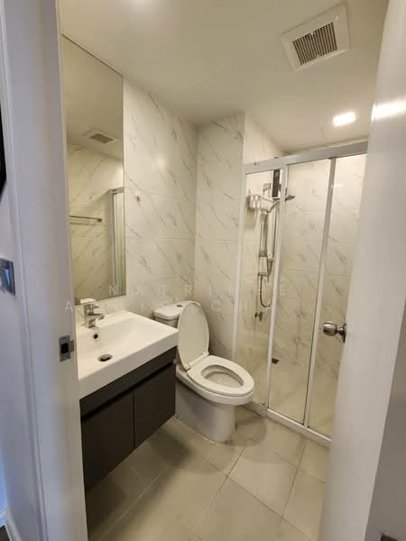 Atmoz Ratchada-Huaikwang, Bangkok, Saha Kan Pramun Alley, Wang Thonglang, Wang Thonglang, Bangkok, 2 Bedrooms, 34 sqm, Condo For Rent, by Natrinee Aphirachatanon, 500170461 - DDproperty.com