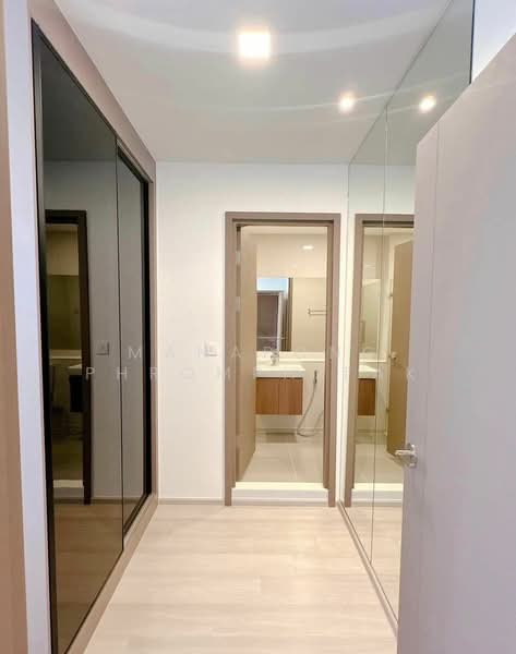 Life Phahon-Ladprao, Bangkok, 996 Phahonyothin Road, Jom Phon, Chatuchak, Bangkok, 2 Bedrooms, 57 sqm, Condo For Rent, by Manapong Phromphitak, 500170462 - DDproperty.com