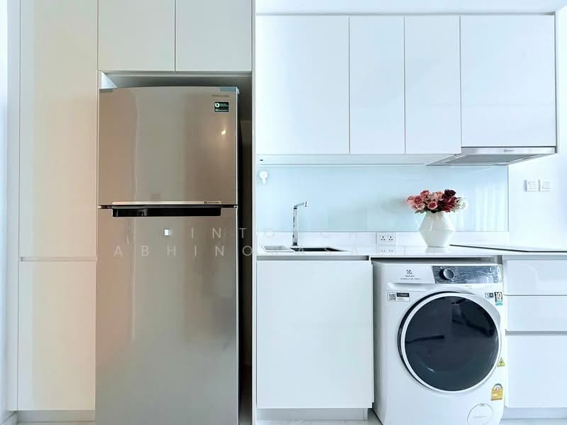 Hyde Sukhumvit 11, Bangkok, 11 Soi Sukhumvit 11, Khlongtoei Nua, Watthana, Bangkok, 1 Bedroom, 34 sqm, Condo For Rent, by Intouch Abhinorasaeth, 500170490 - DDproperty.com