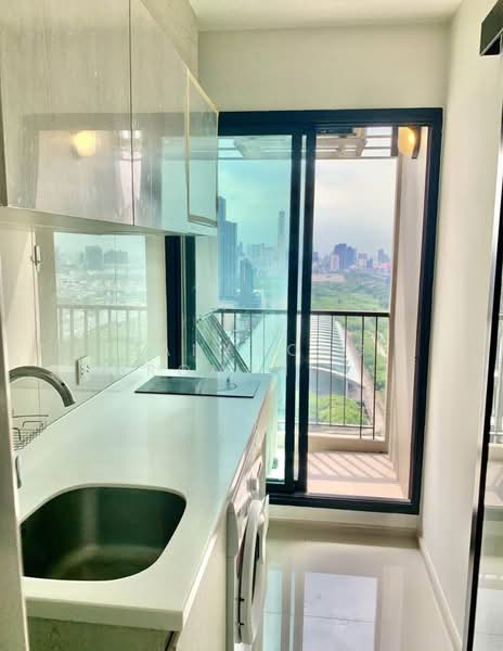 Life Asoke, Bangkok, Asoke-Dindang Road, Bang Kapi, Huai Khwang, Bangkok, 1 Bedroom, 30 sqm, Condo For Rent, by Manapong Phromphitak, 500170501 - DDproperty.com