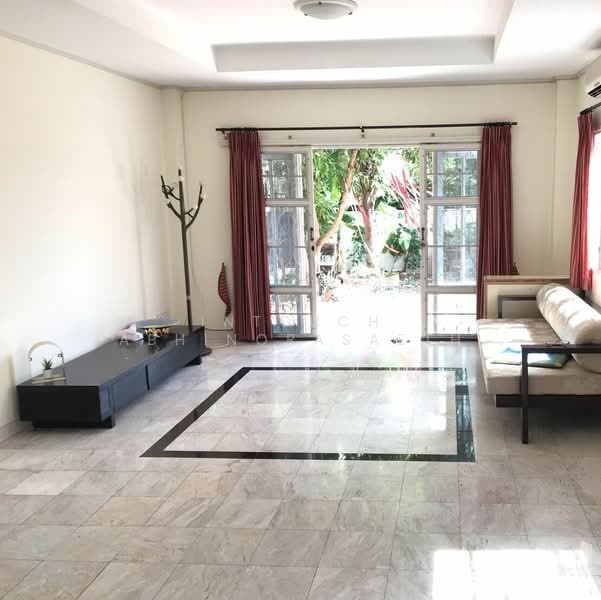 บ้าน 3-ห้องนอน, กรุงเทพ, มีนบุรี, มีนบุรี, กรุงเทพ, 236 ตร.ม., บ้านเดี่ยว ขาย, โดย Intouch Abhinorasaeth, 500170512 - DDproperty.com