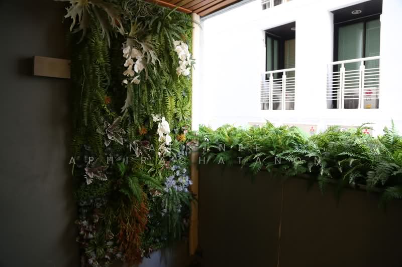 Quad Silom, Bangkok, 63 Soi Pipat 2, Silom Road, Suriyawong, Bang Rak, Bangkok, 2 Bedrooms, 60 sqm, Condo For Rent, by Natrinee Aphirachatanon, 500170513 - DDproperty.com